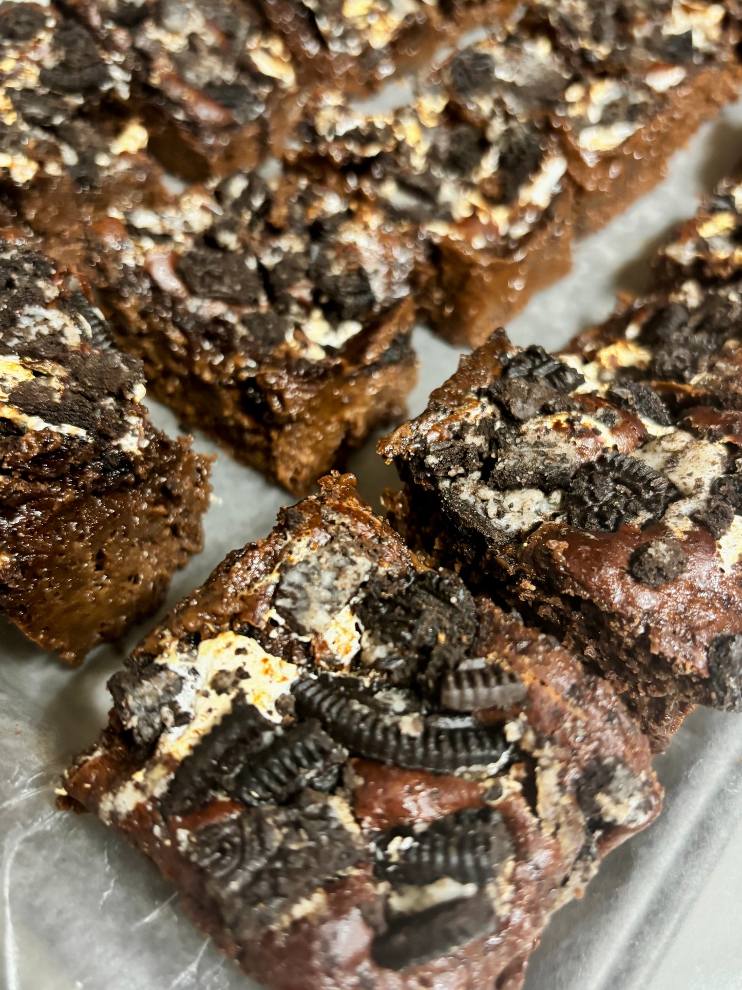 155 Calorie Cookies n Cream Protein Brownie